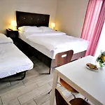 홈스테이 Porto 크리니차 모르스카